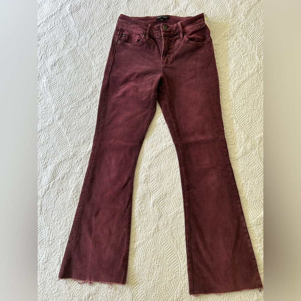DEAR JOHN high rise corduroy 5 pocket pants. Mulberry color, size 26. Flare leg. - Picture 2 of 16